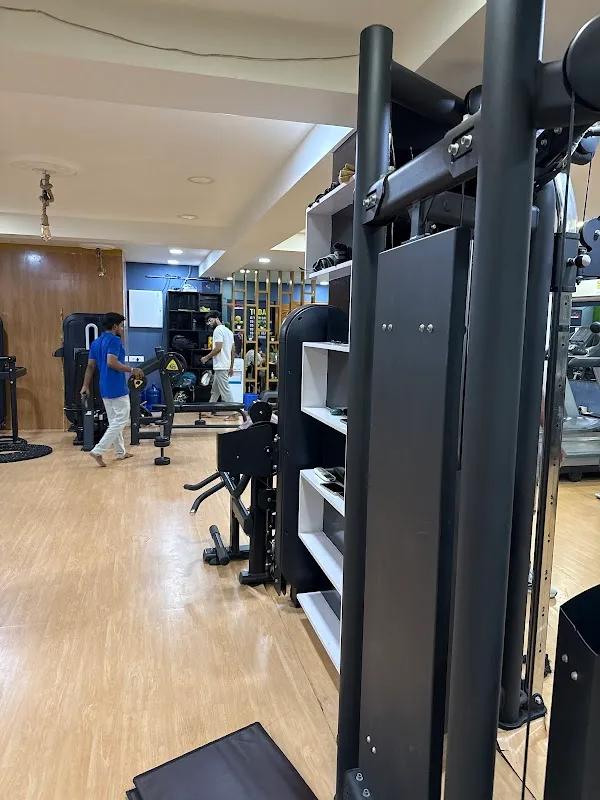 D Fitness Club | Six Pack | Gym | CrossFit | Weight Loss