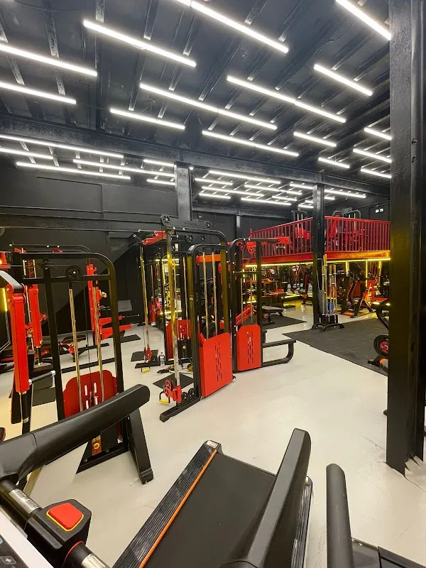 BEND THE BAR THE GYM