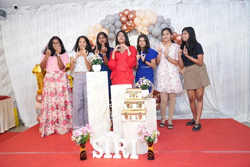 BVR PHOTO STUDIO