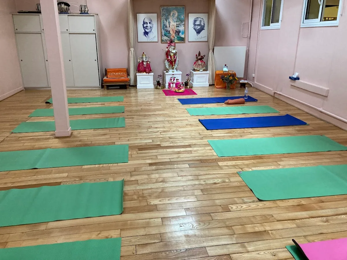 Center Sivananda Yoga Vedanta Paris