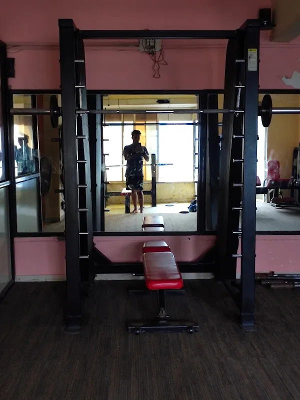 Muscle factory Gym
