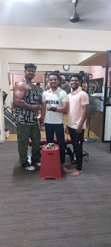 Muscle factory Gym