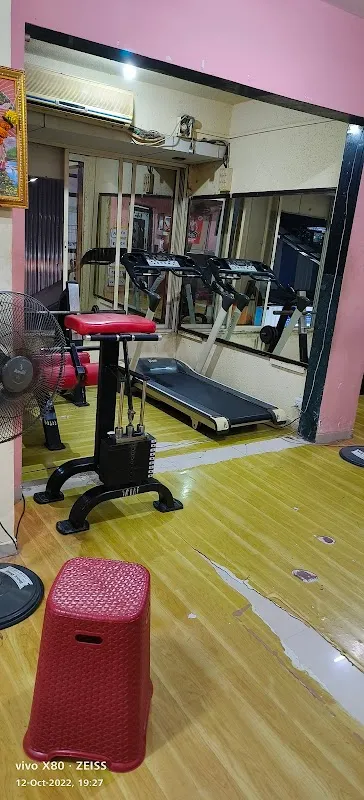 Muscle factory Gym