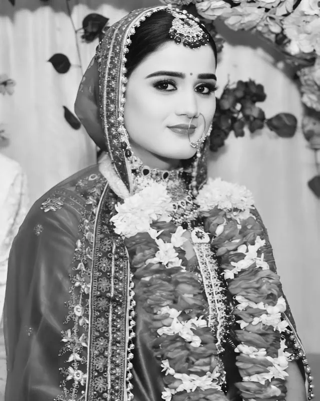 PRIYANKASINGHMAKEUPSTUDIO(freelance makeup artist)