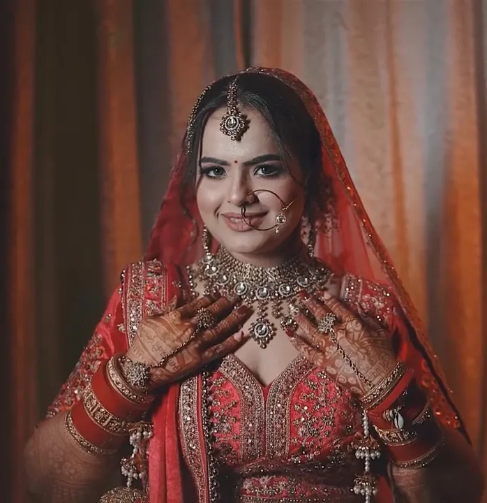 PRIYANKASINGHMAKEUPSTUDIO(freelance makeup artist)