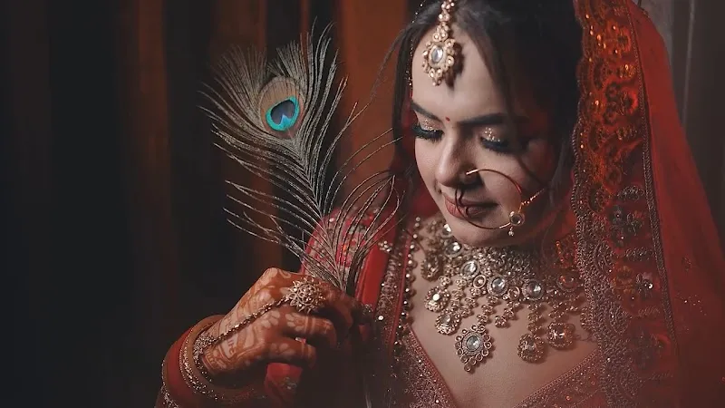 PRIYANKASINGHMAKEUPSTUDIO(freelance makeup artist)