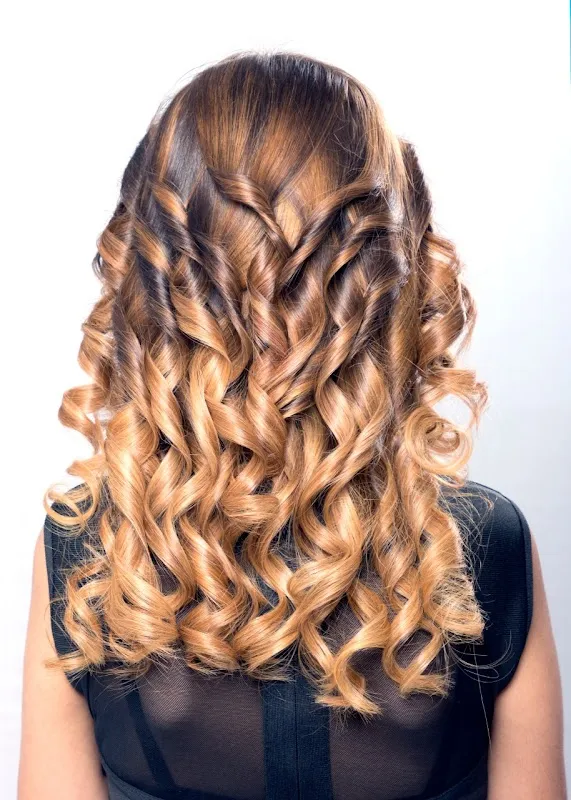 Himanshu Pal Salon (Pvt Ltd) - Thakur Village - Kandivali East