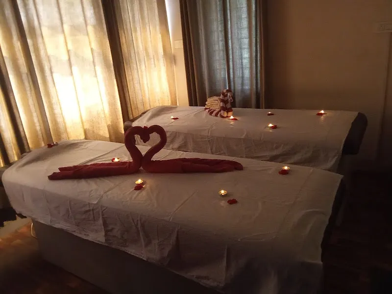 Royal Massage