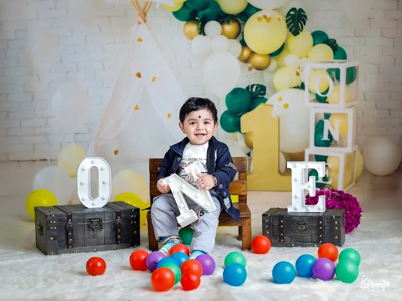 Aviraj Photo Studio