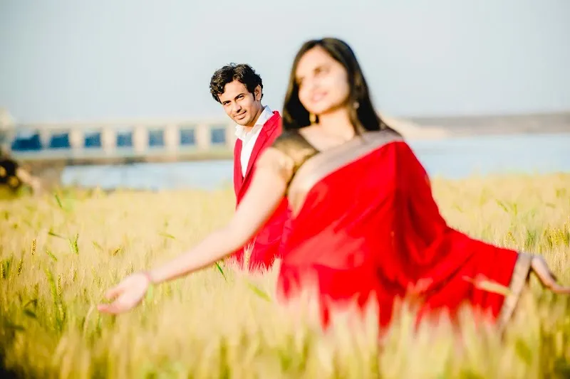 Aviraj Photo Studio