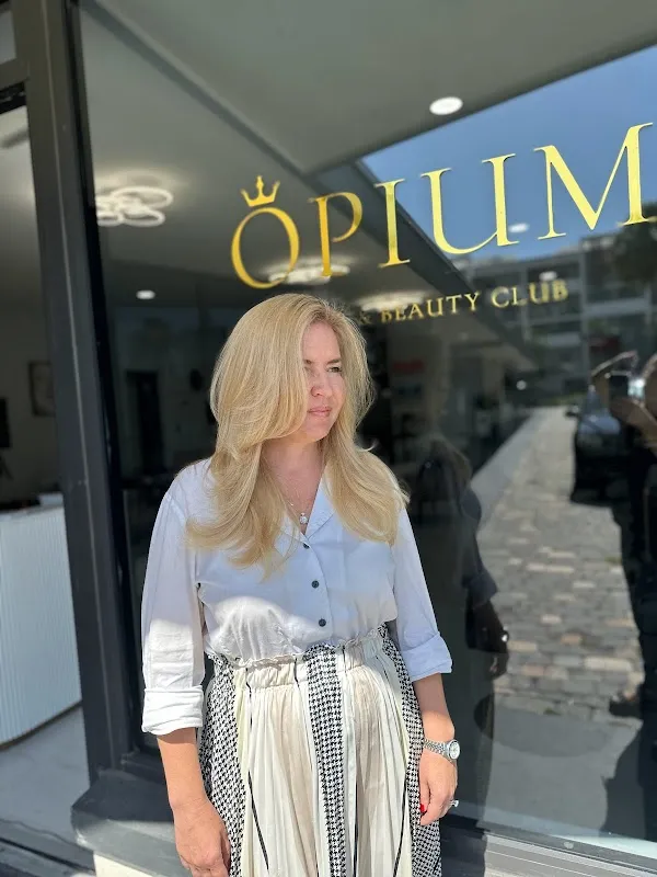 OPIUM Hair & Beauty Club