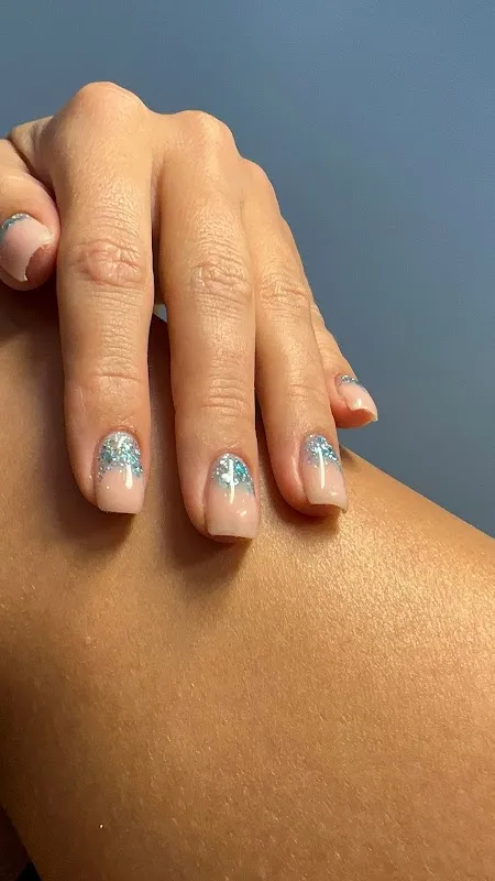 OPIUM Hair & Beauty Club