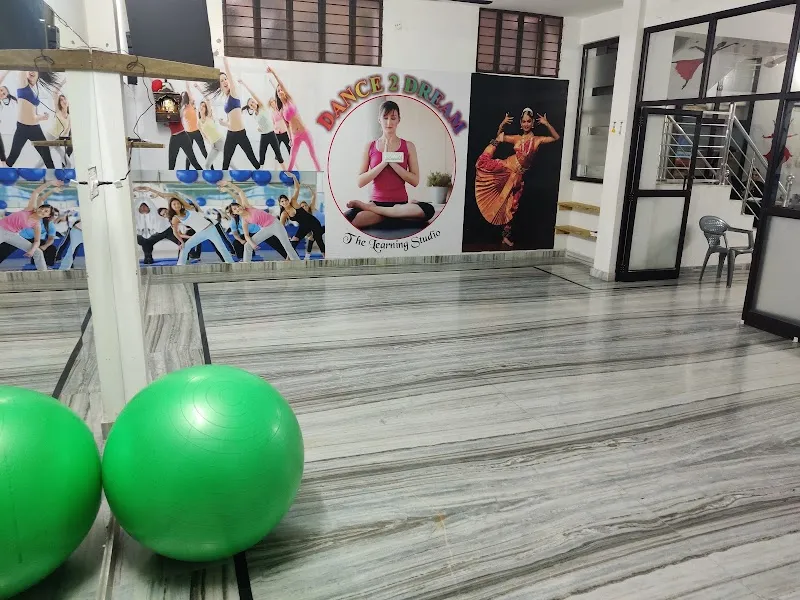 Dance 2 Dream