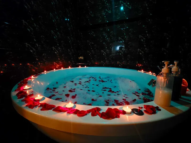 Royal Oak Spa In Koramangala