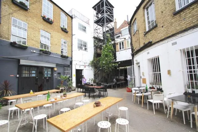 SALT Salon Hackney