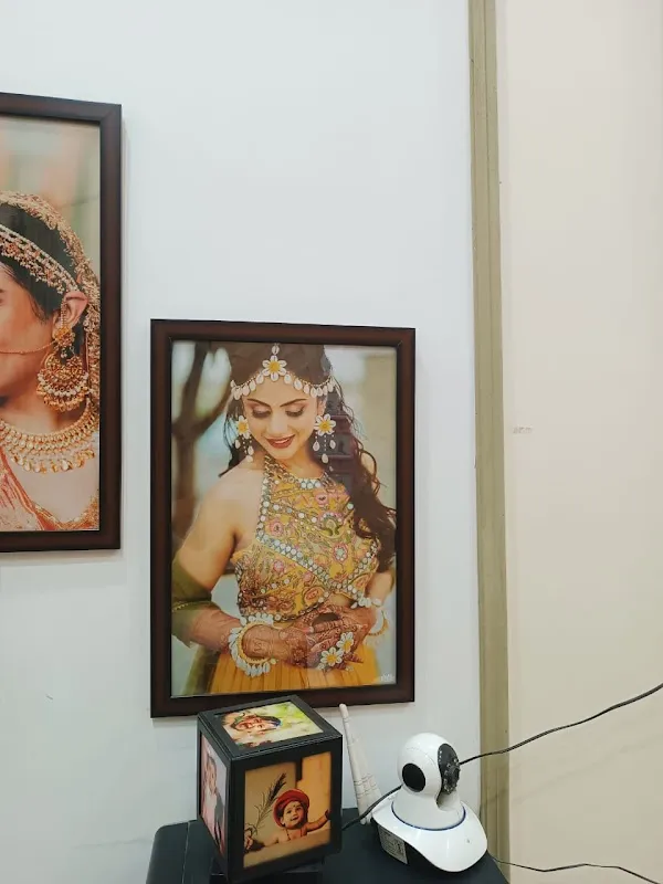 Ravi photo studio