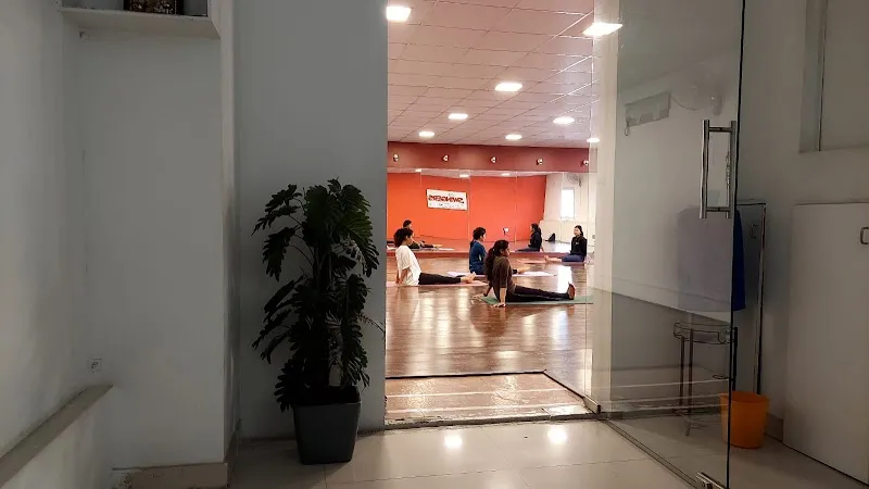 Open studio Yoga ( By Mentorshala )