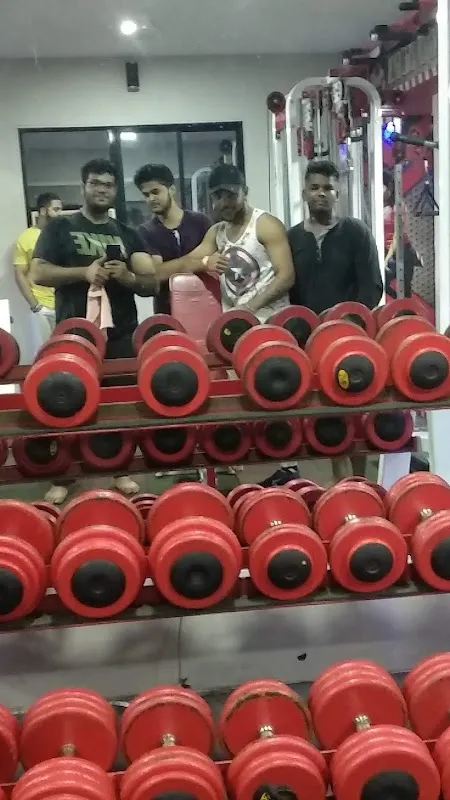 Muscle Factory Unisex Gym