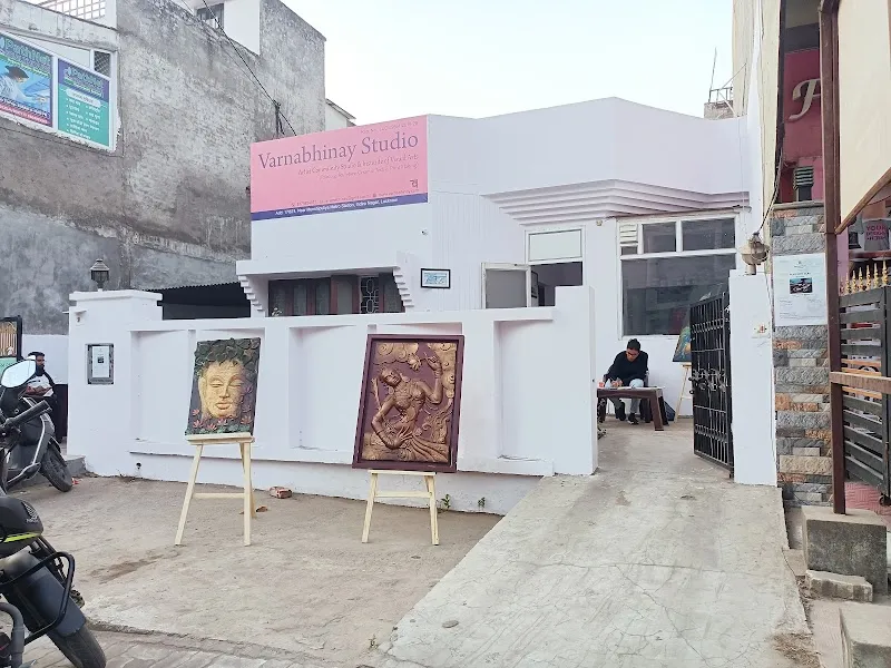 VARNABHINAY ART GALLERY