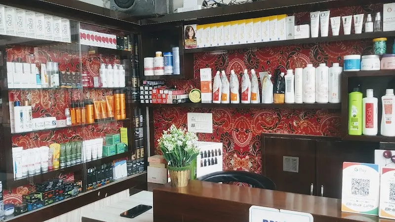 Hair Coach beauty salon, hair patch & hair extensions, all type skin treatments