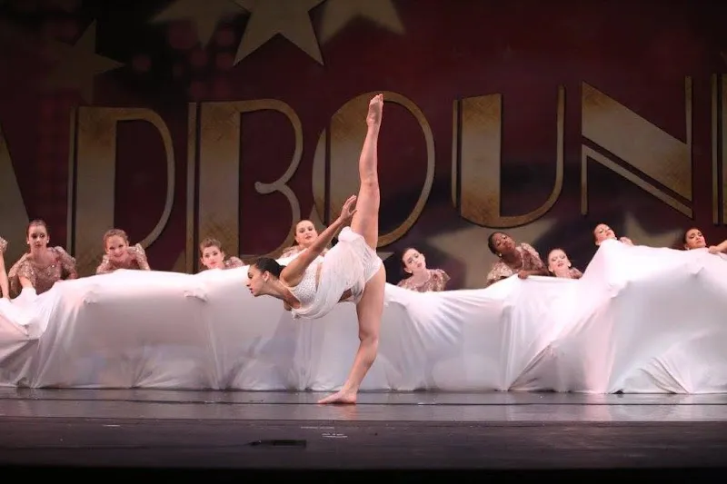 Turning Pointe - A Dance Studio
