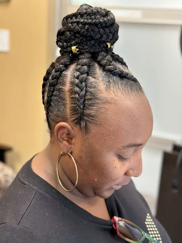 Che'Tore Hair Studio