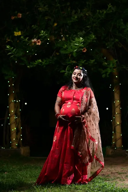 LENS BEAUTY PHOTOGRAPHY