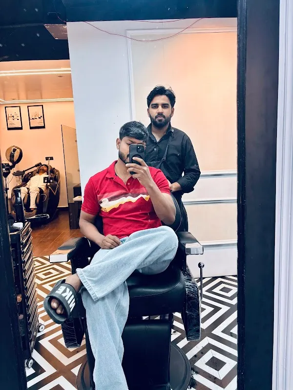 Menn & Co. Salon Hazratganj