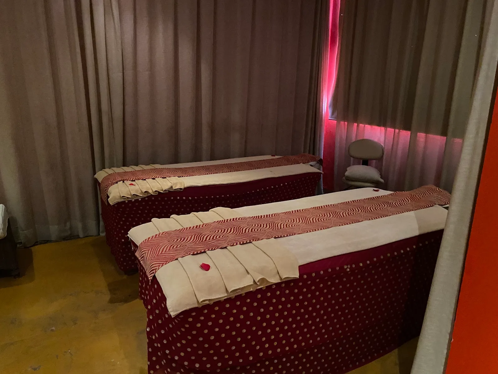 Aura Spa