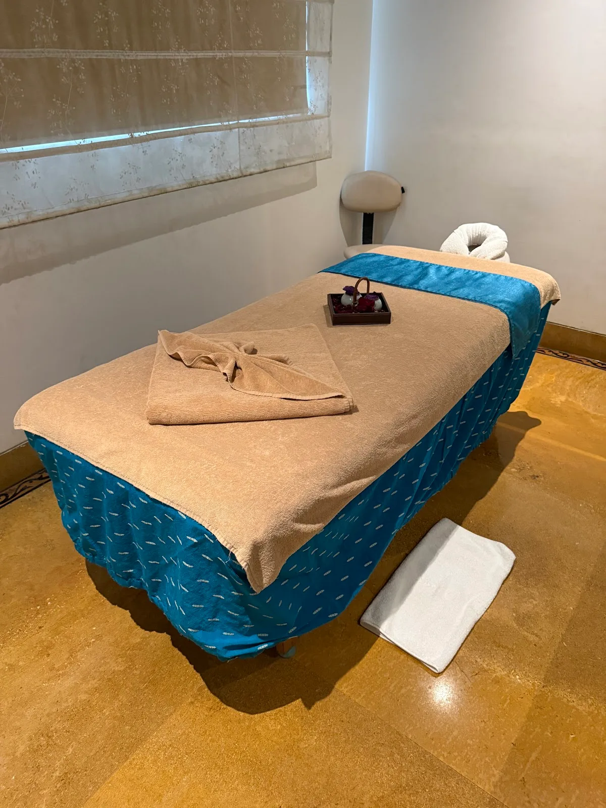 Aura Spa
