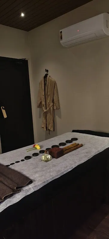 Tia day spa