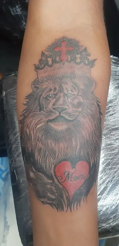 Ronny Tattoo studio