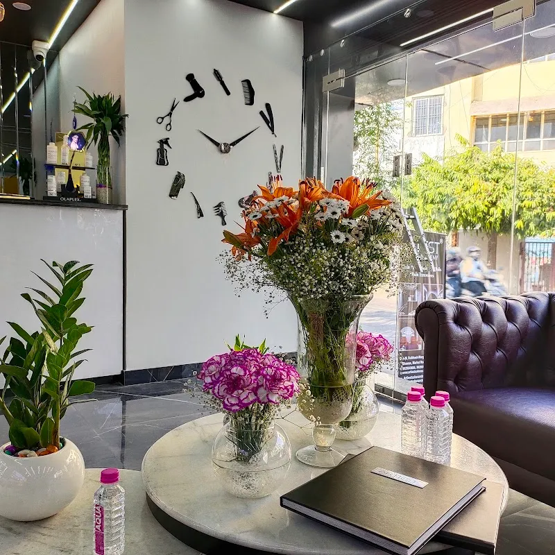 Artiest salon & academy