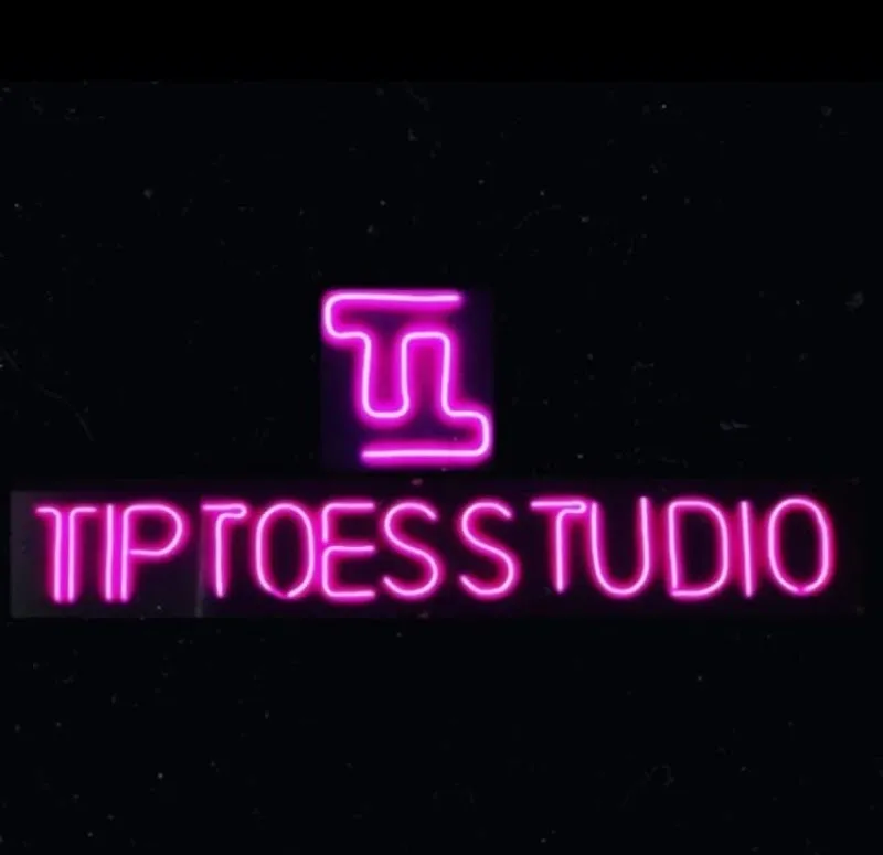 TIP TOES STUDIO
