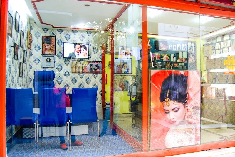 S.K. Color Lab & Studio