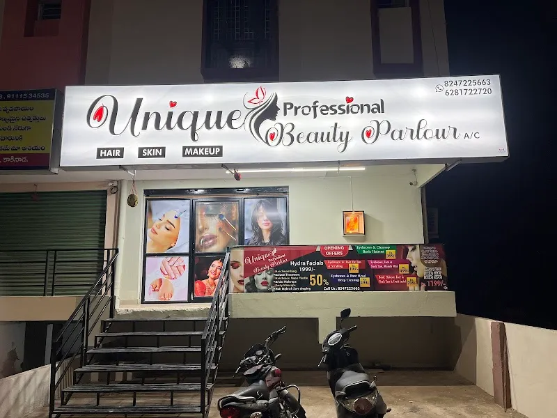 Unique professional beauty parlour | Best women's beauty parlour