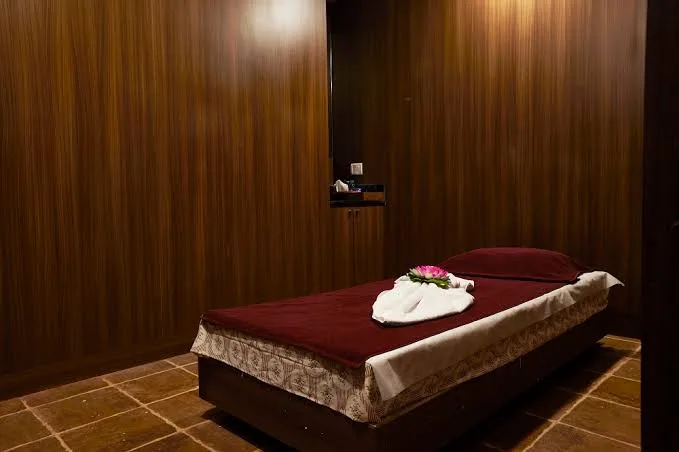 Moksha Spa - MP Nagar Bhopal