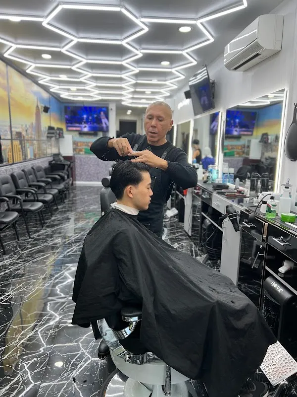 NYC men hairstyling
