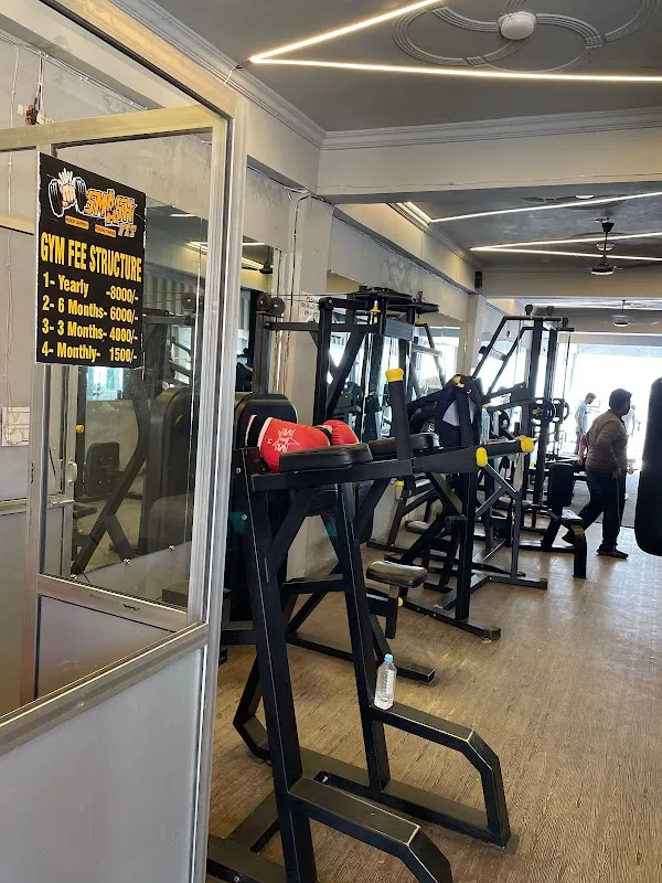 Smash fit unisex gym