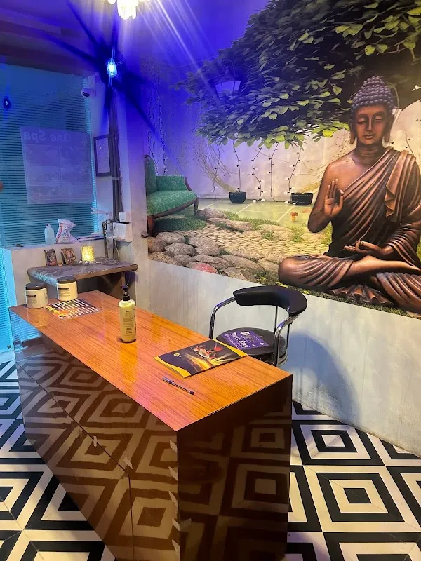 Golden Pearl Luxury Wellness & Thai Spa Center