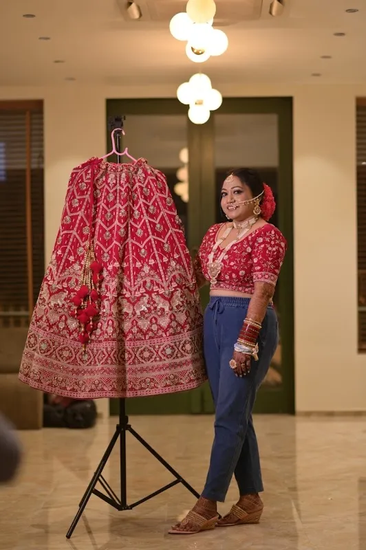 Neha Tripathi Salon Dalibagh
