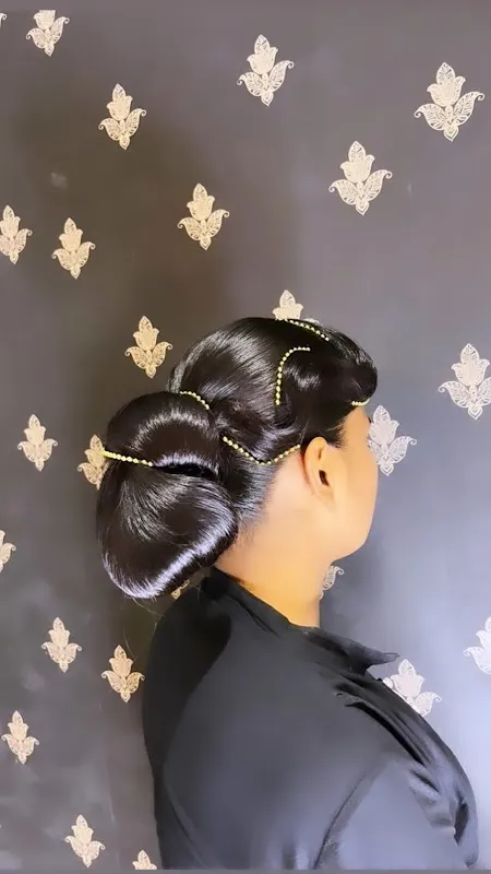 Neha Tripathi Salon Dalibagh