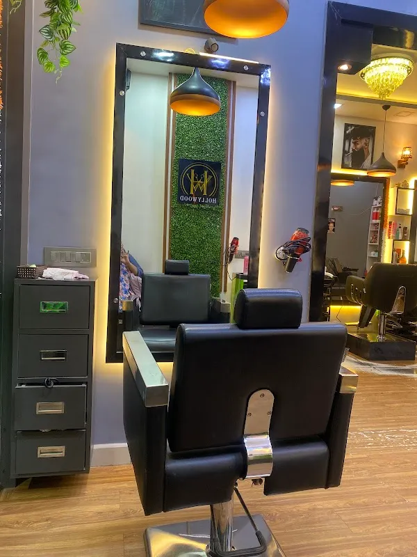 Hollywood Unisex Salon