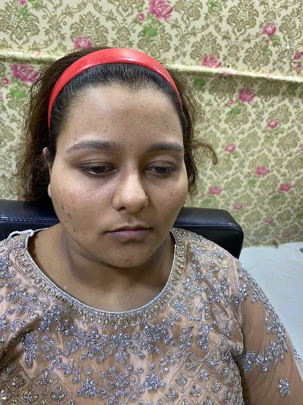 Nasreen's salon academy