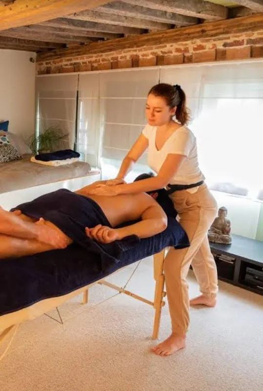Komal massage spa