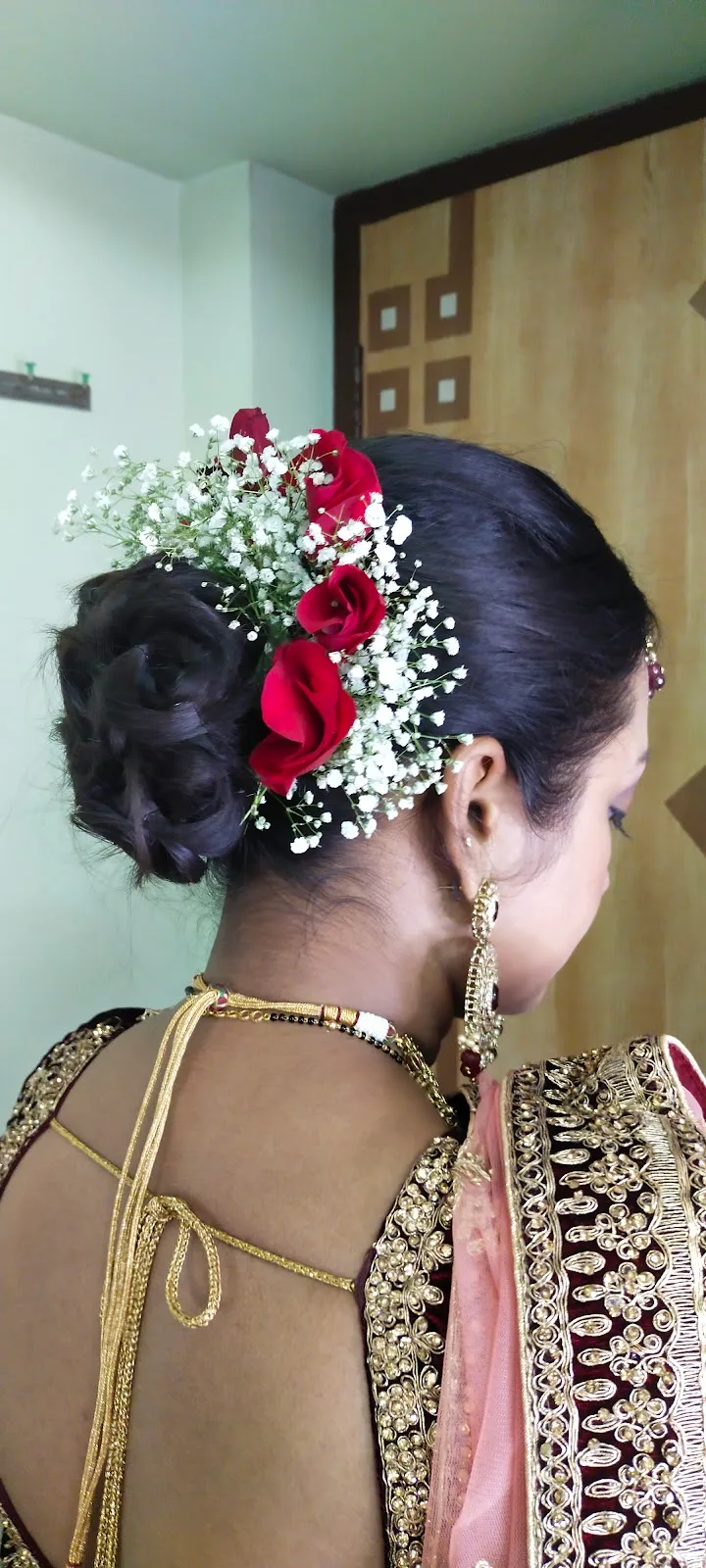 LIJO's MAKEOVER AND BEAUTY SALON