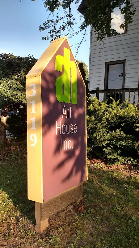 Art House, Inc.