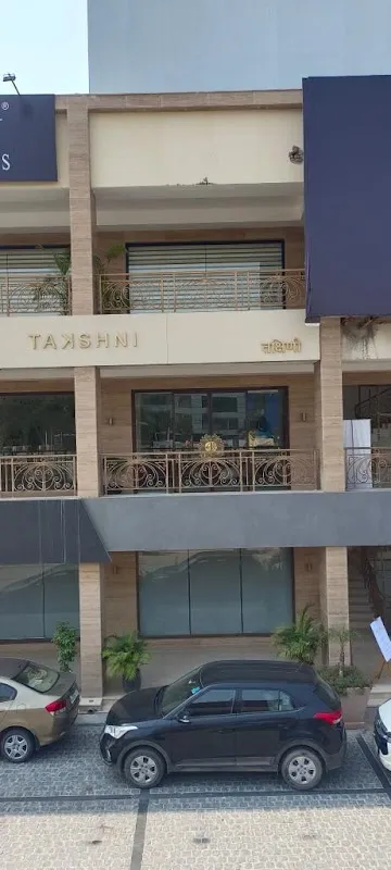 Takshni