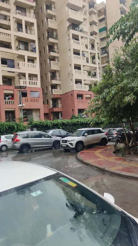 Noi Tre Salon - Kidwai Nagar