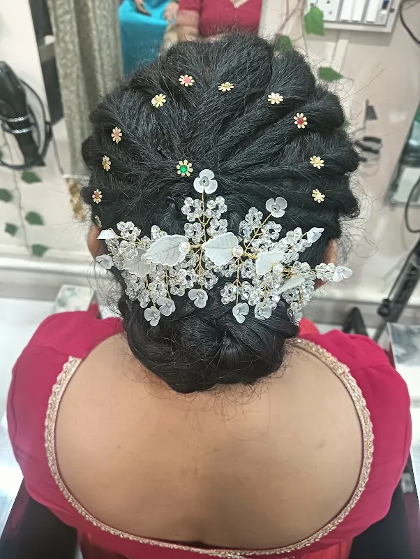 Ridhaa Beauty Salon & Spa